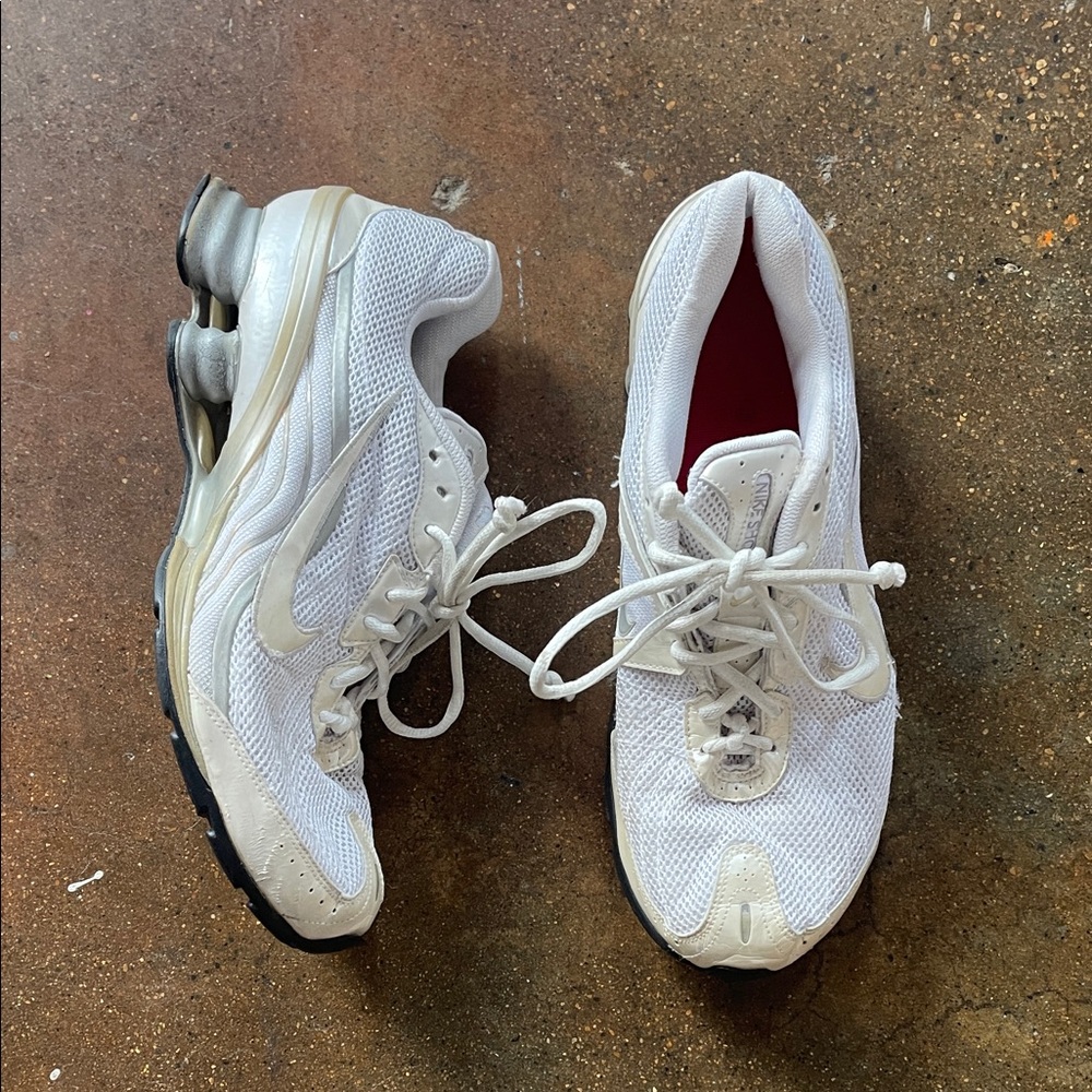 Nike White Mesh Running Sneakers with Black Outsole